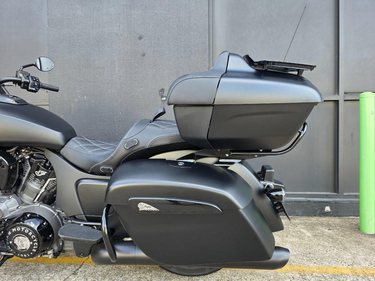 2025 INDIAN PURSUIT DARK HORSE ROAD
