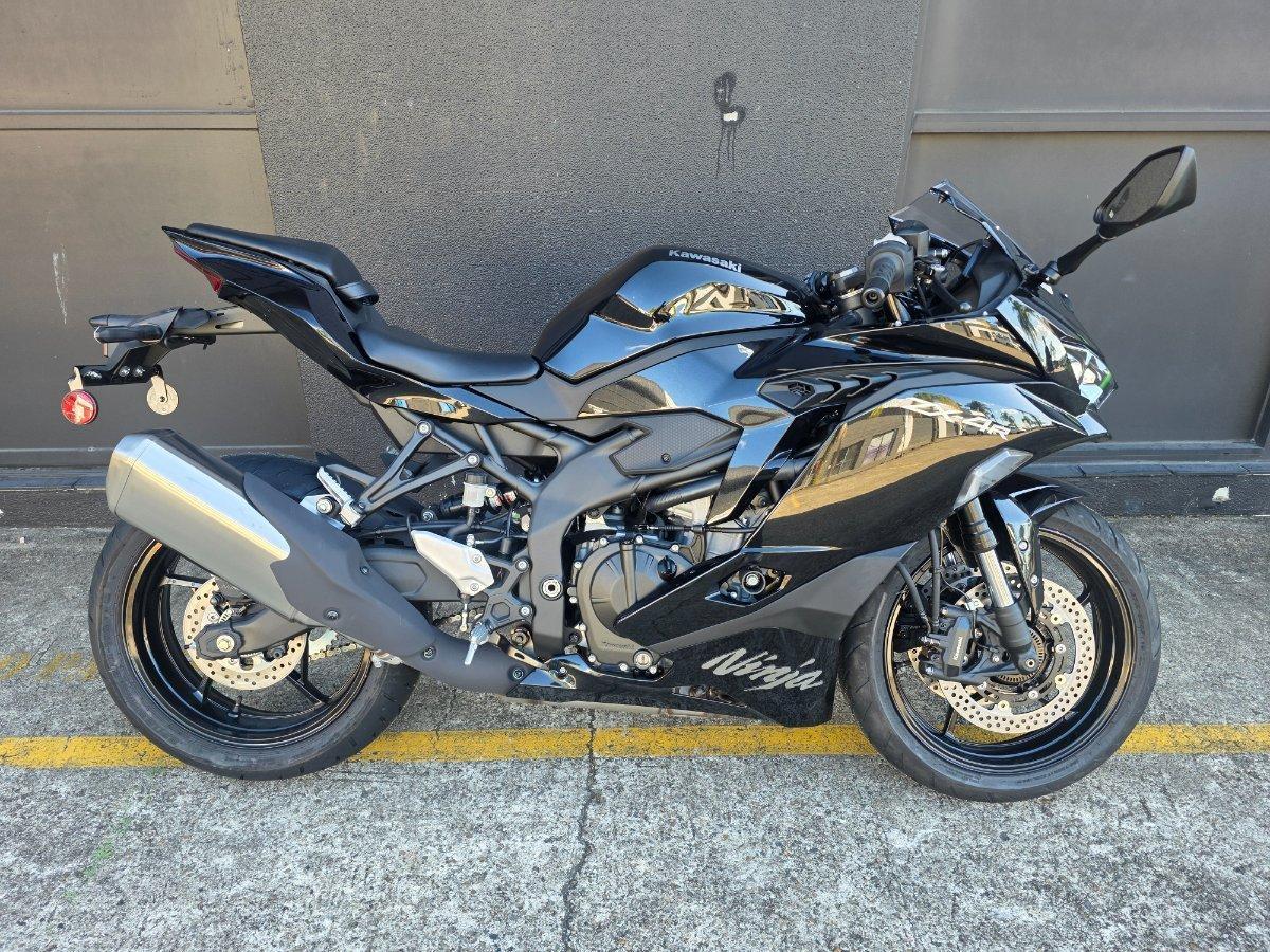 2025 KAWASAKI NINJA 400 ZX-4R SPORTS