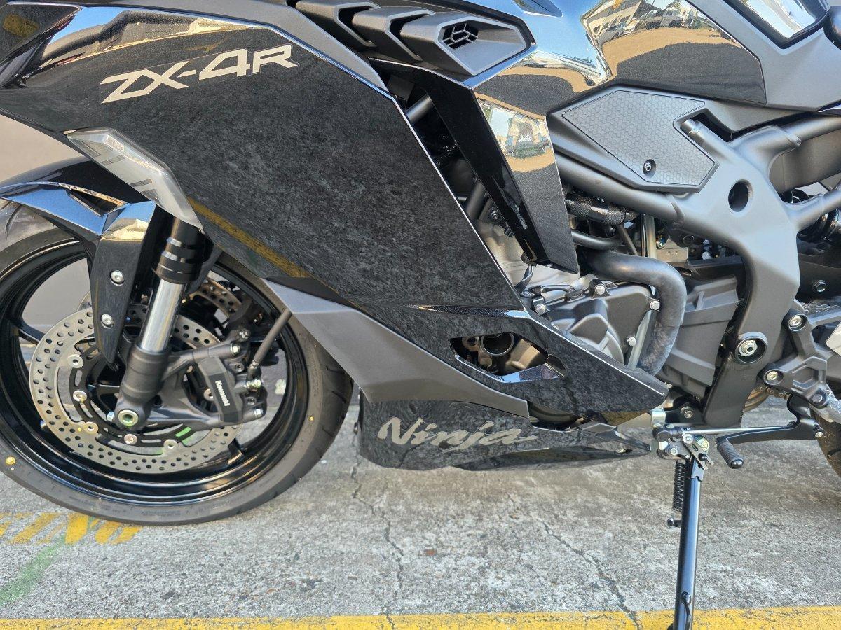 2025 KAWASAKI NINJA 400 ZX-4R SPORTS