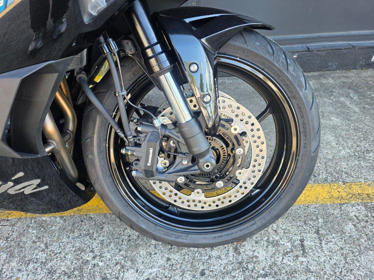 2025 KAWASAKI NINJA 400 ZX-4R SPORTS