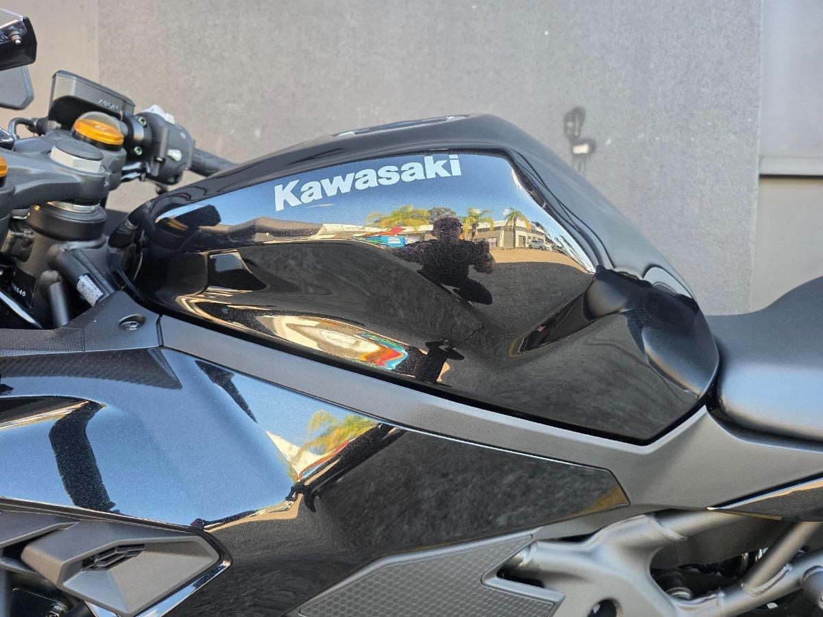 2025 KAWASAKI NINJA 400 ZX-4R SPORTS