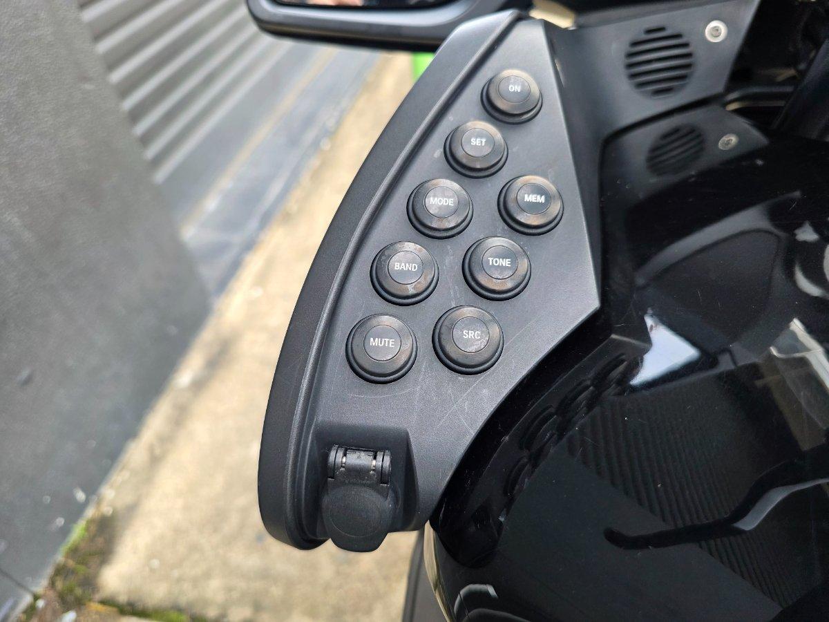 2013 BMW R1200 RT ROAD