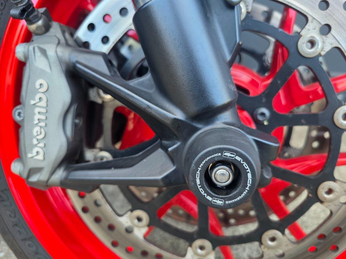 2023 DUCATI MONSTER ROAD