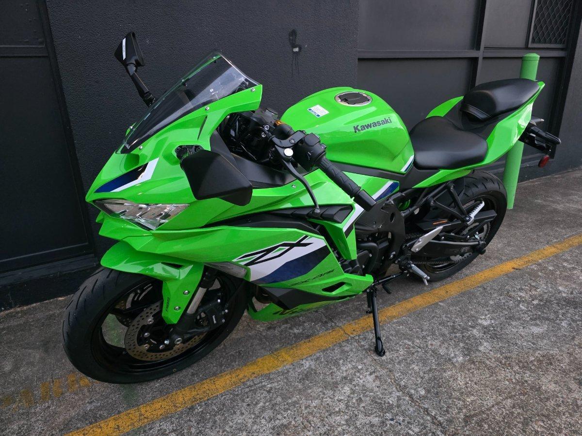 2026 KAWASAKI NINJA 400 ZX-4RR KRT SPORTS