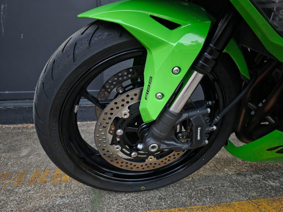 2026 KAWASAKI NINJA 400 ZX-4RR KRT SPORTS