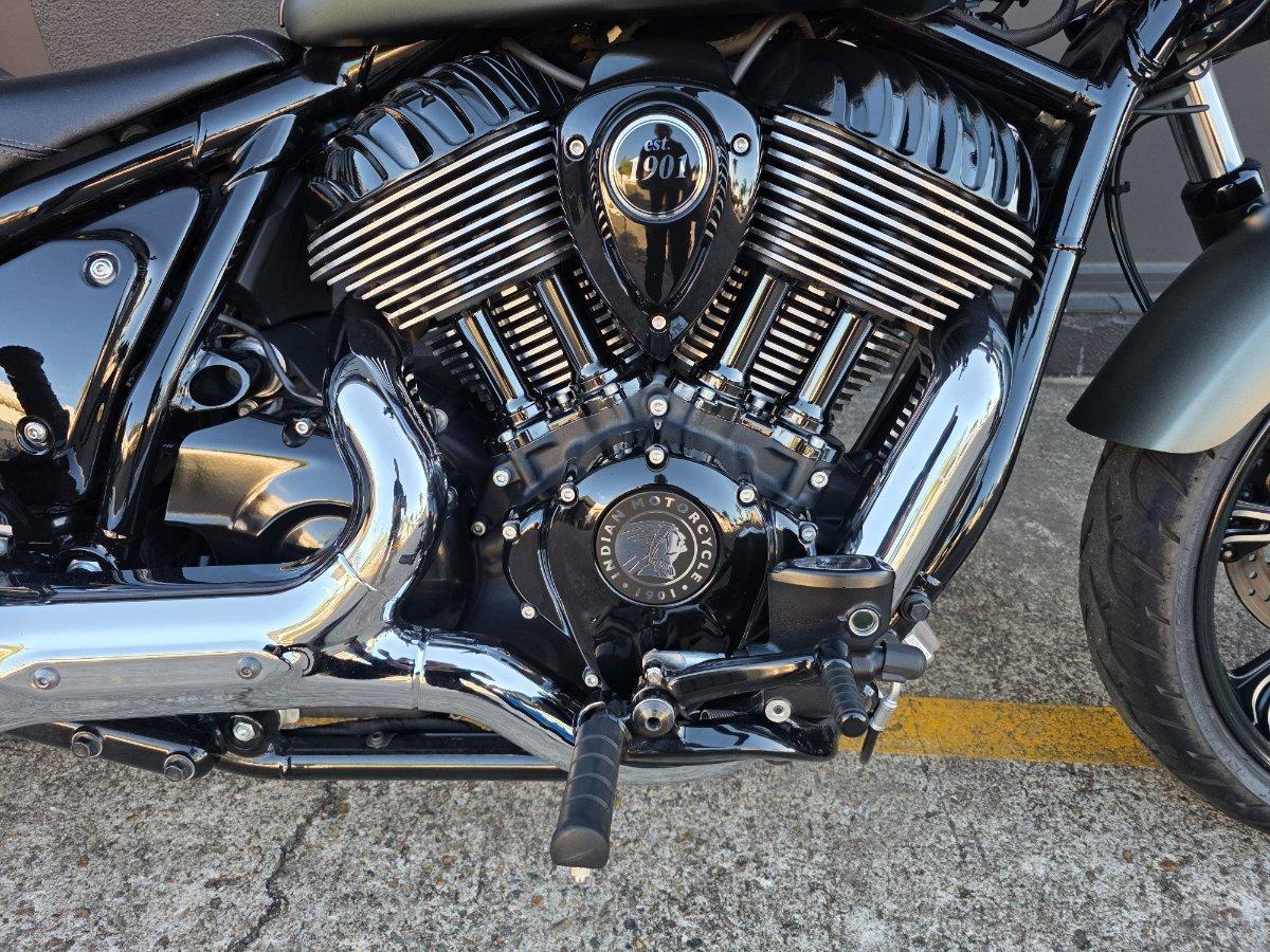 2022 INDIAN CHIEF DARK HORSE CRUISER
