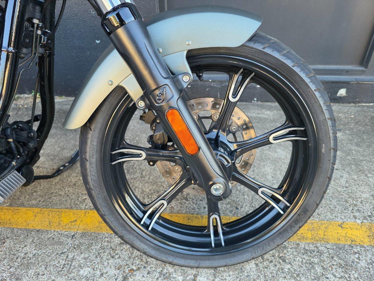 2022 INDIAN CHIEF DARK HORSE CRUISER