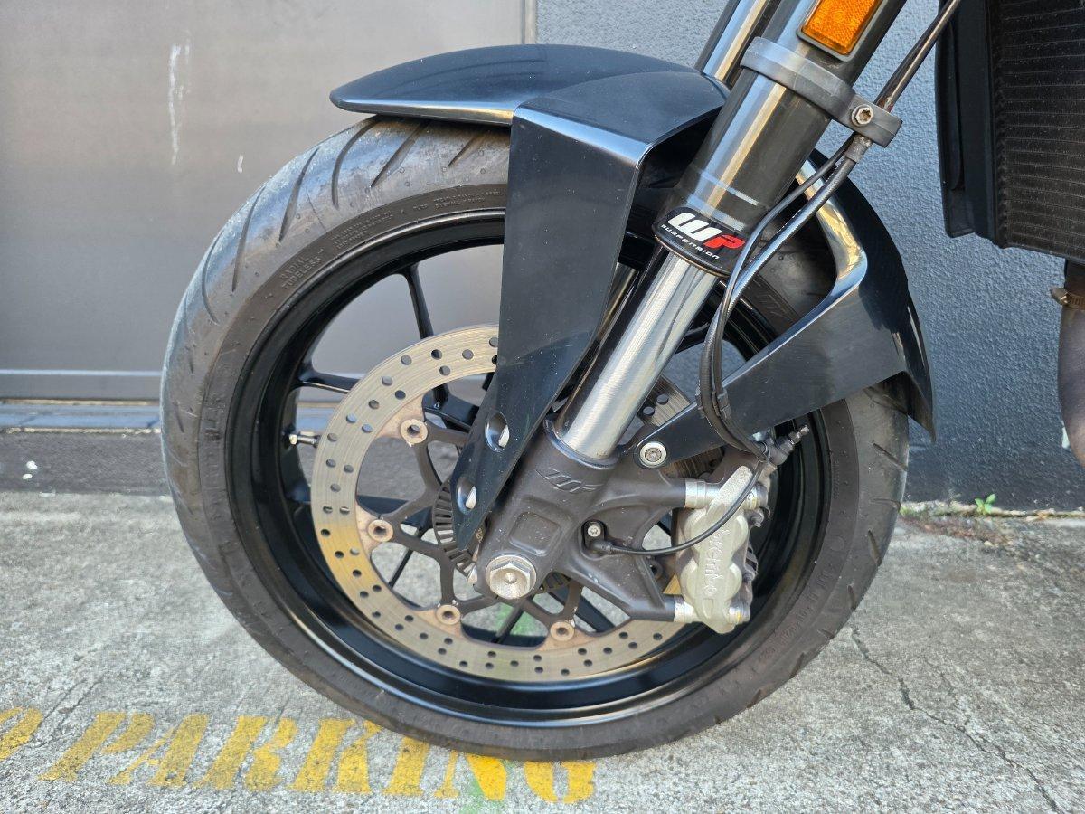 2016 KTM 690 DUKE ROAD