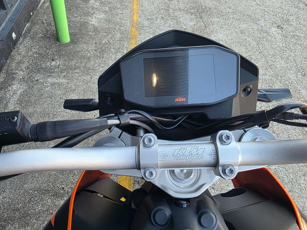 2016 KTM 690 DUKE ROAD