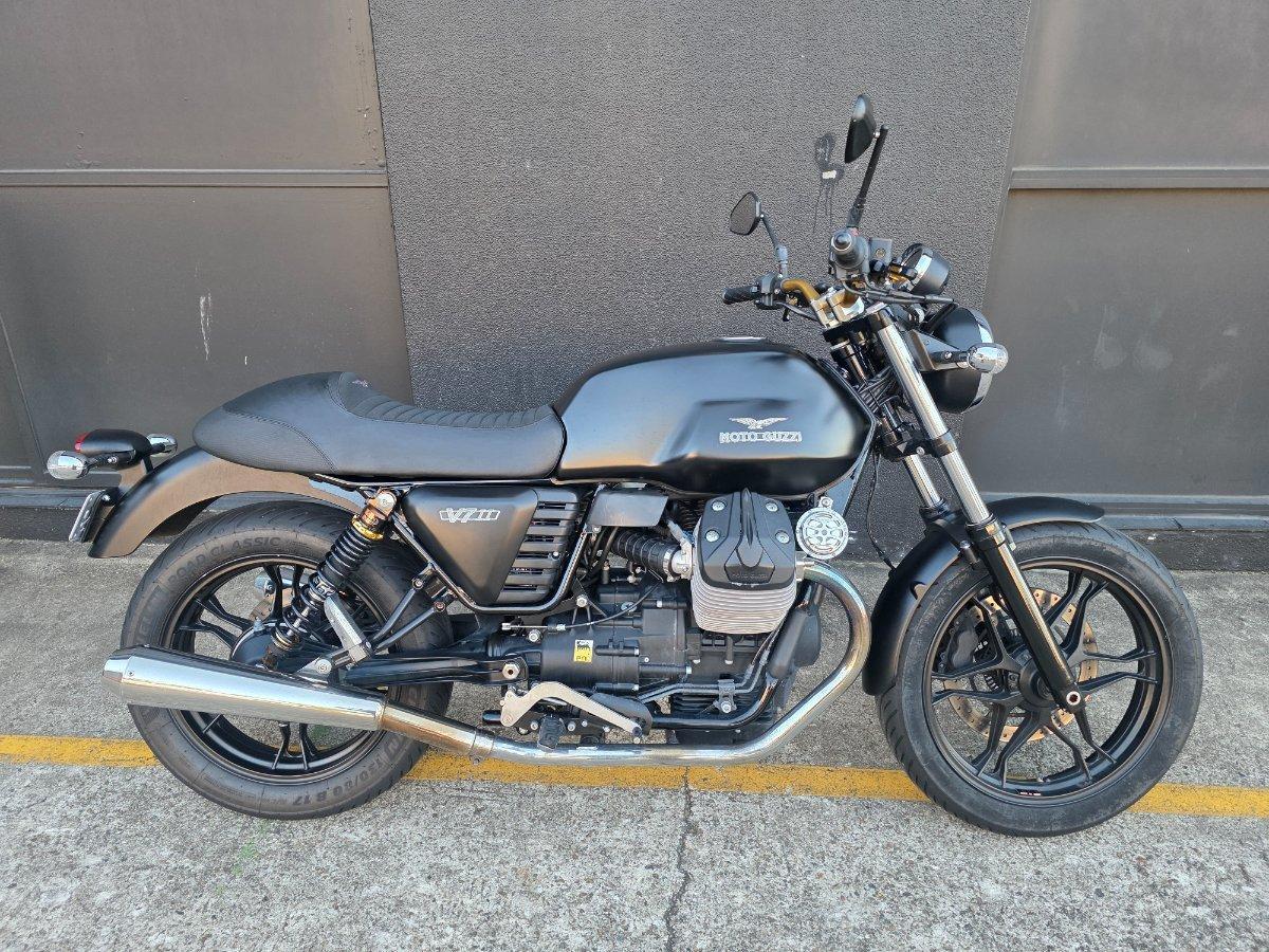 2015 MOTO GUZZI V7 II STONE ROAD