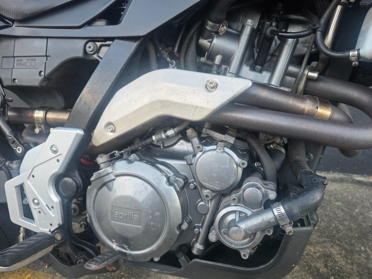 2005 APRILIA PEGASO 650 i.e DUAL SPORTS