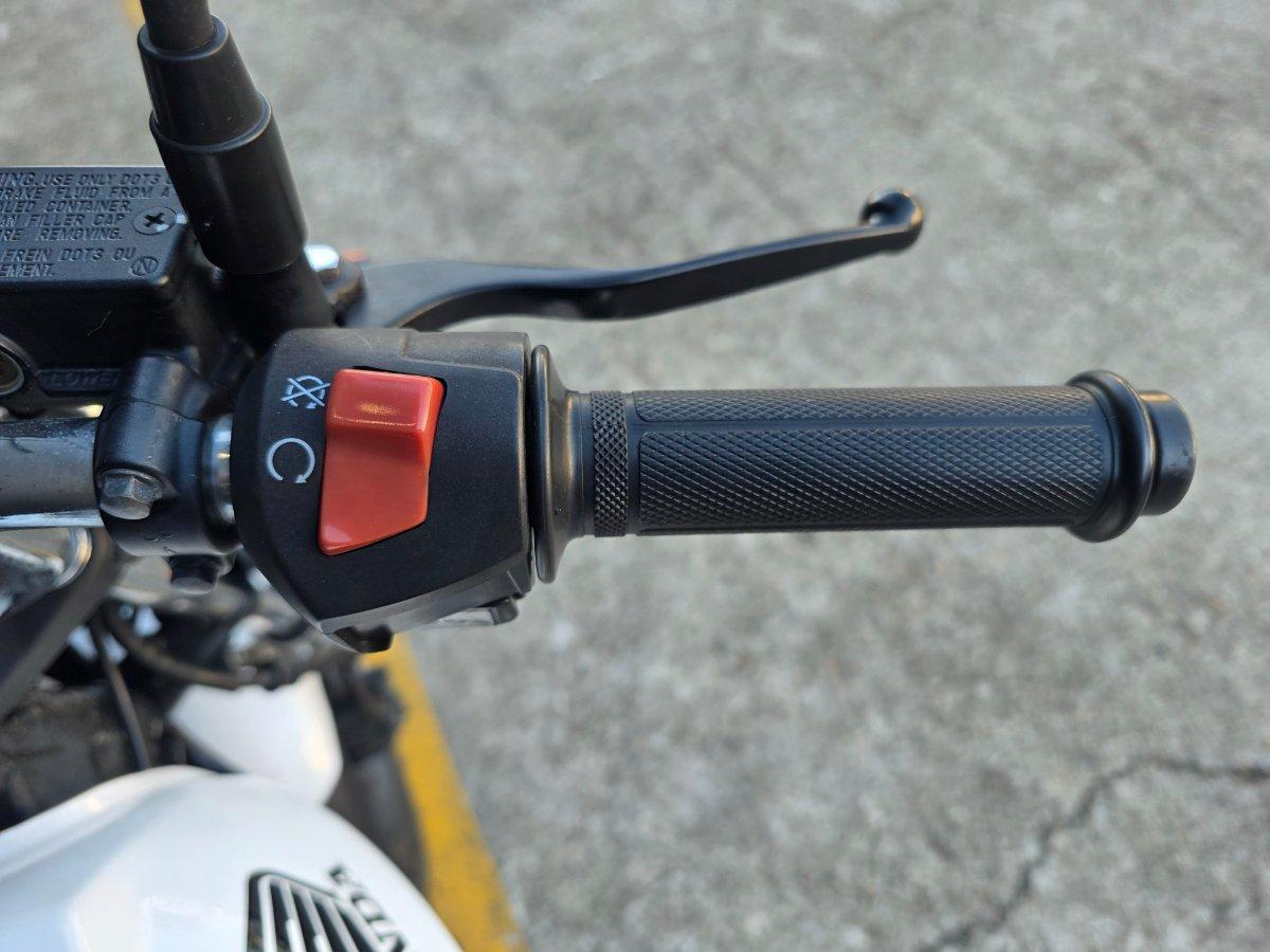 2014 HONDA CB125E ROAD