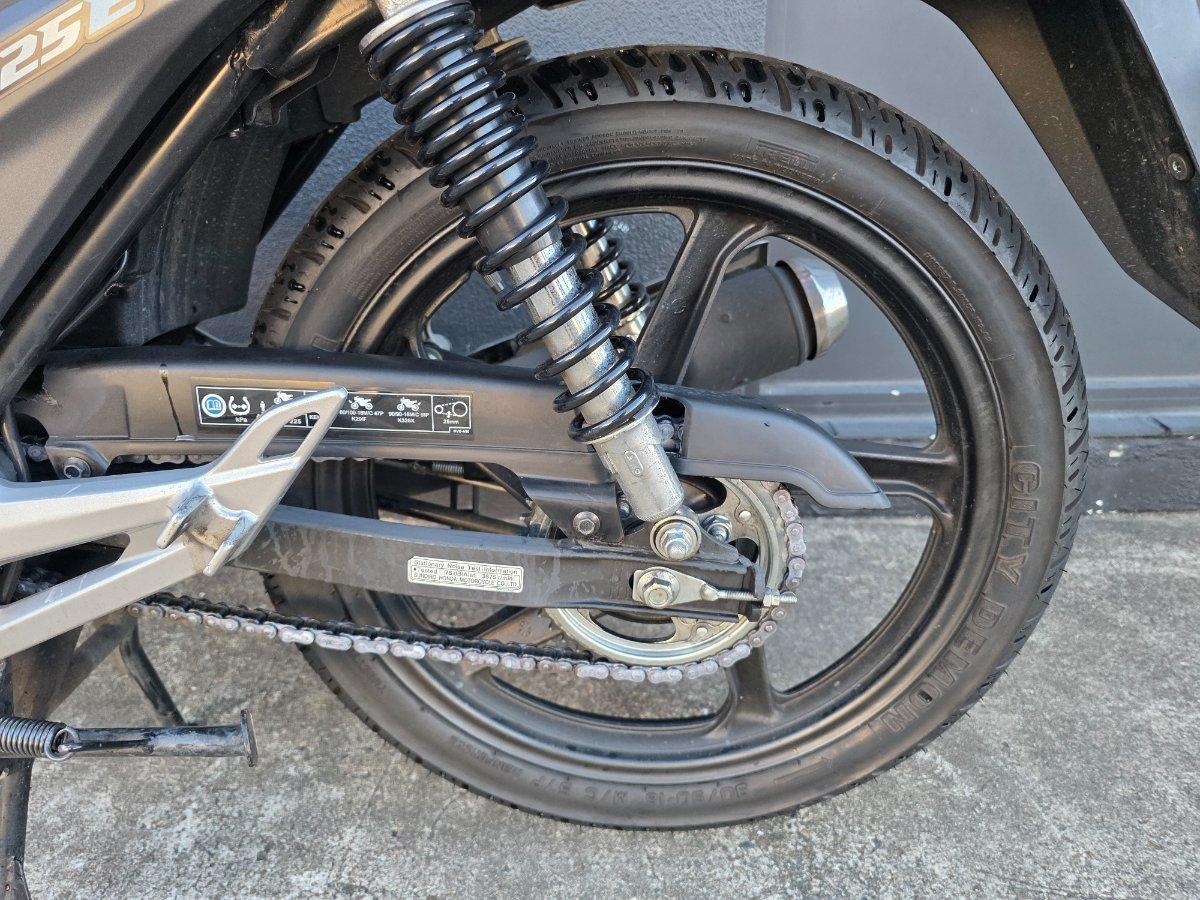 2014 HONDA CB125E ROAD
