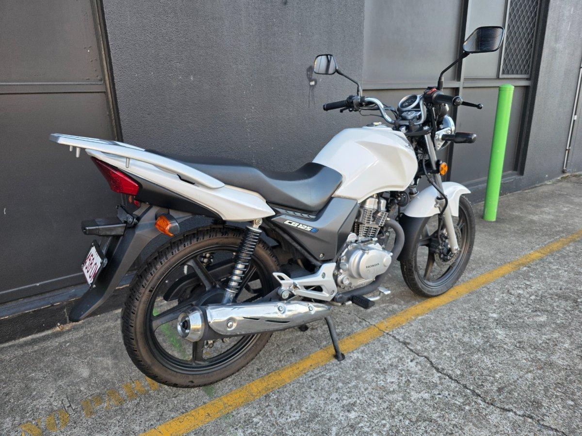 2014 HONDA CB125E ROAD