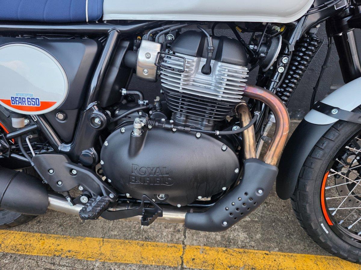 2025 ROYAL ENFIELD BEAR 650 ROAD