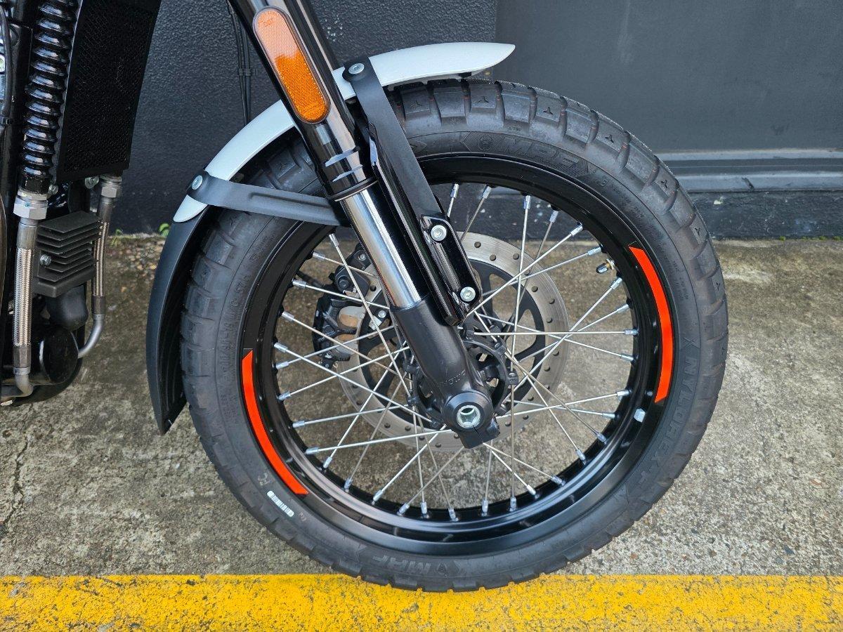 2025 ROYAL ENFIELD BEAR 650 ROAD