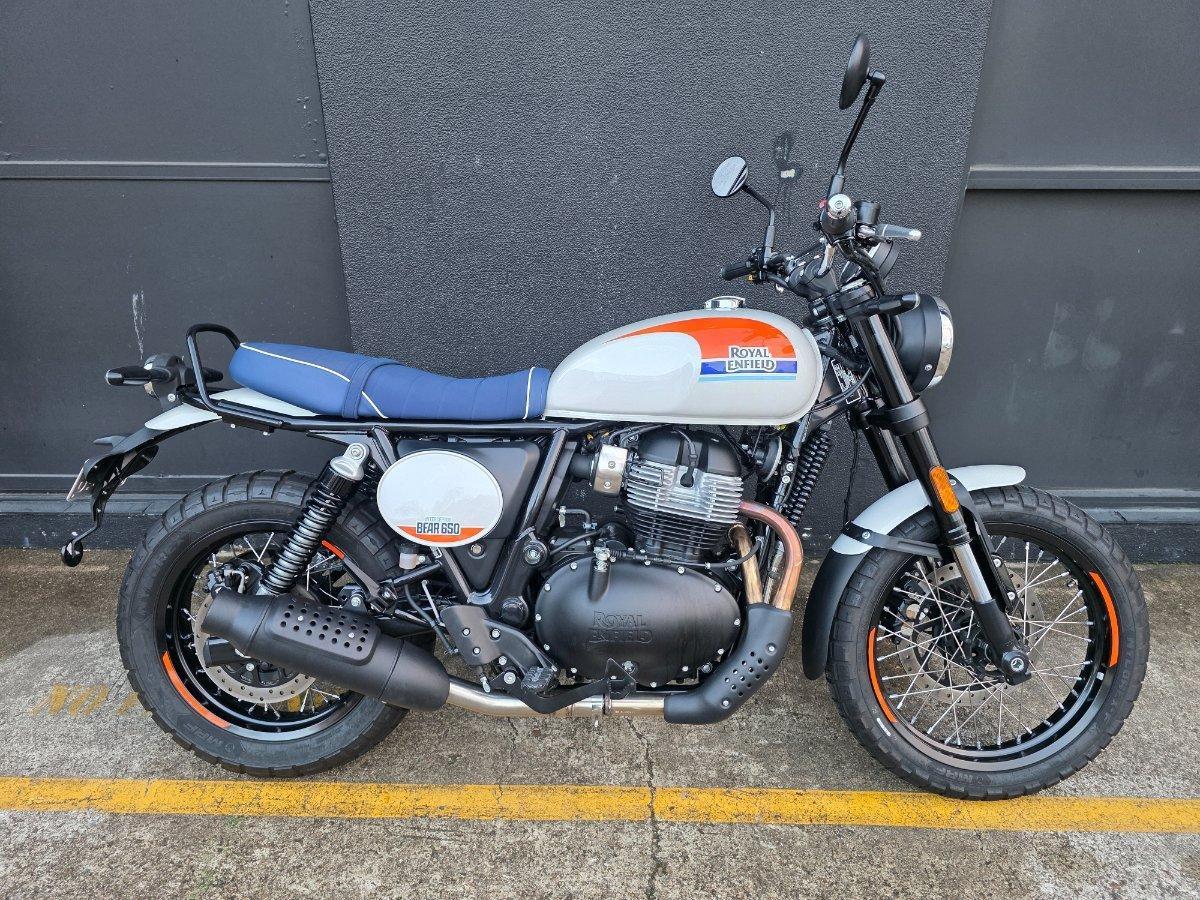 2025 ROYAL ENFIELD BEAR 650 ROAD