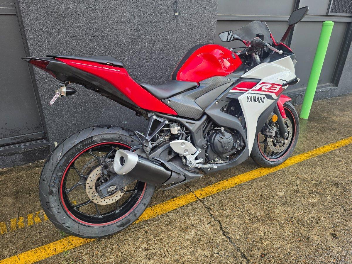 2015 YAMAHA YZF-R3 ABS SPORTS