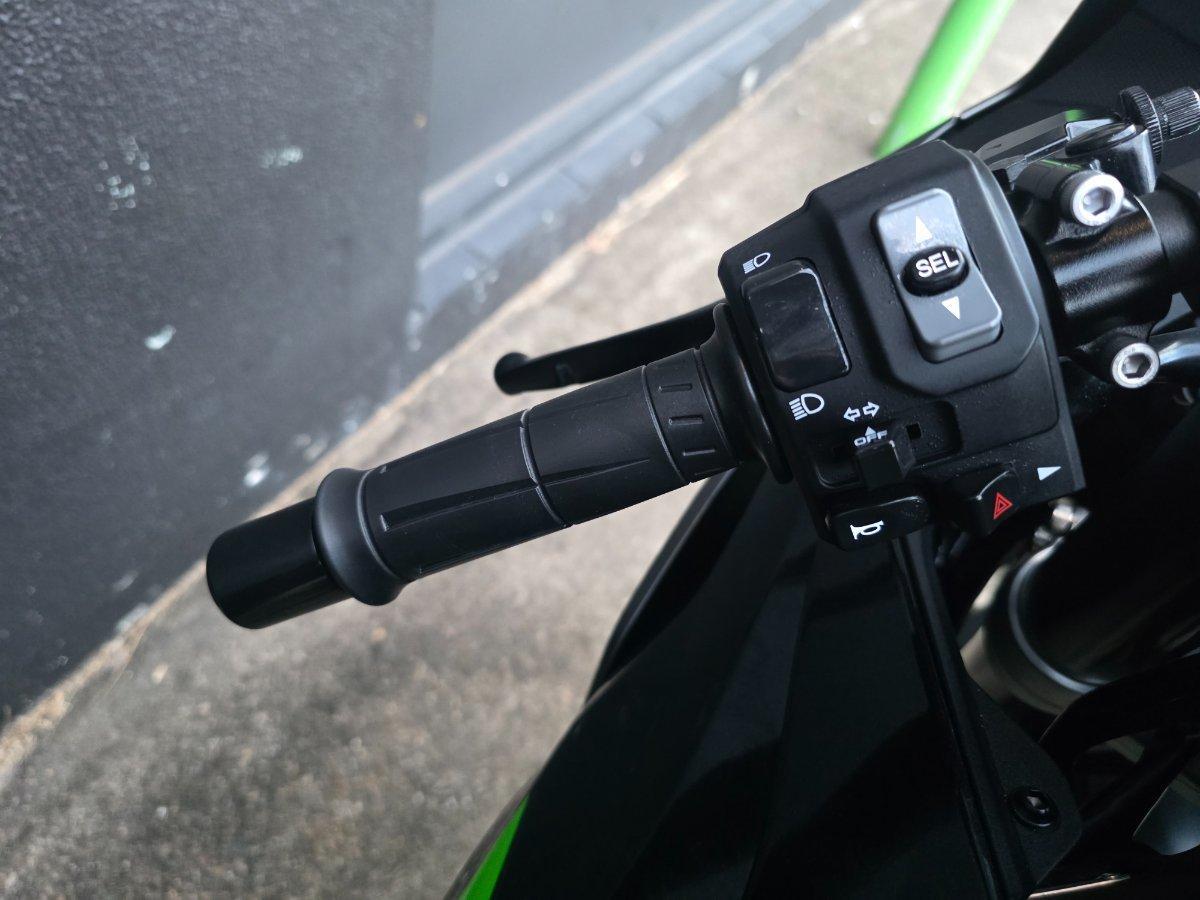 2026 KAWASAKI NINJA ZX-6R (636) SPORTS