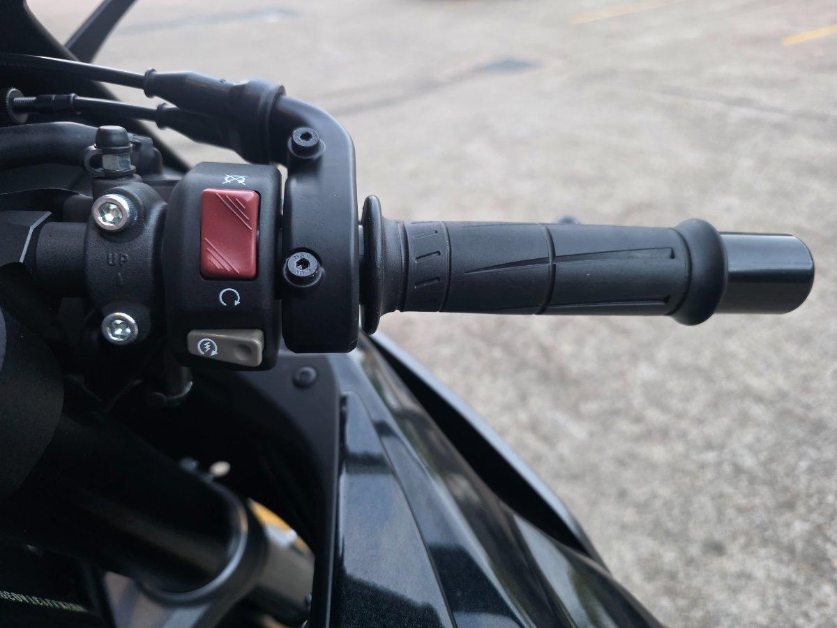 2026 KAWASAKI NINJA ZX-6R (636) SPORTS