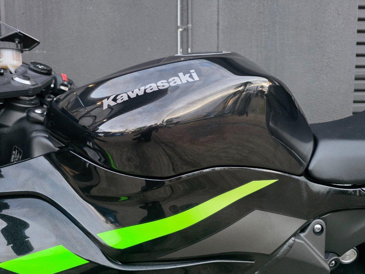 2026 KAWASAKI NINJA ZX-6R (636) SPORTS
