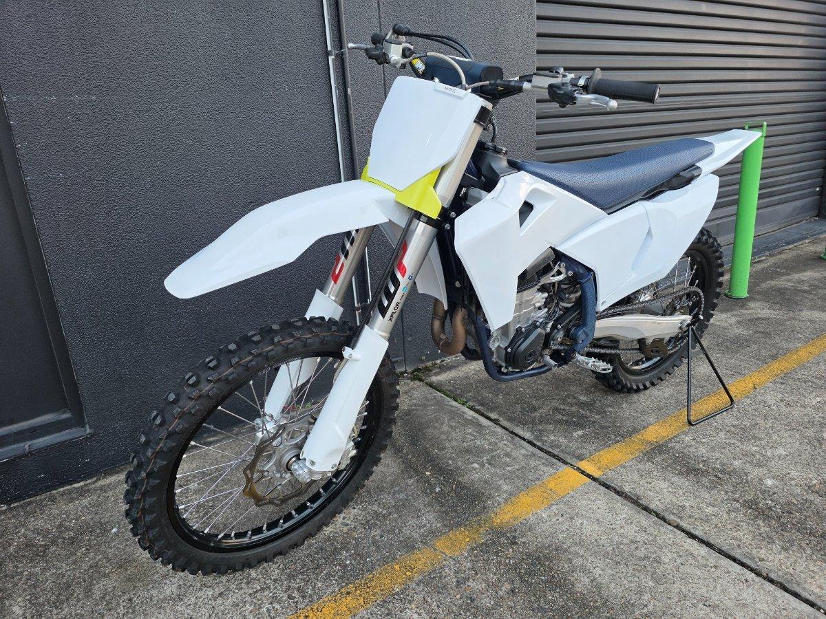 2025 HUSQVARNA FC450 MOTOCROSS