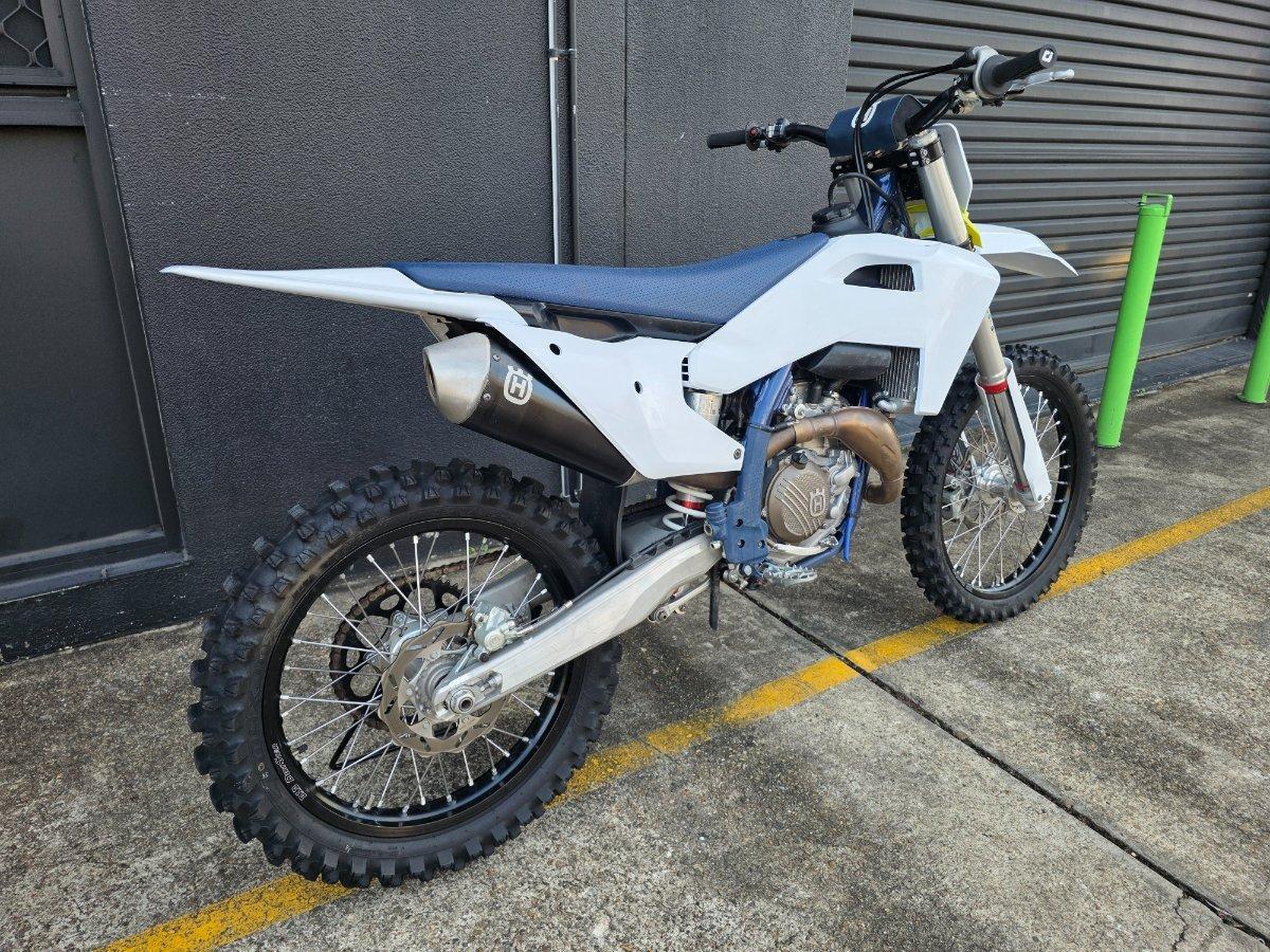 2025 HUSQVARNA FC450 MOTOCROSS