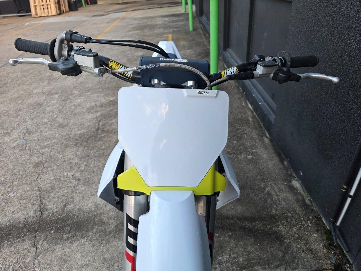 2025 HUSQVARNA FC450 MOTOCROSS