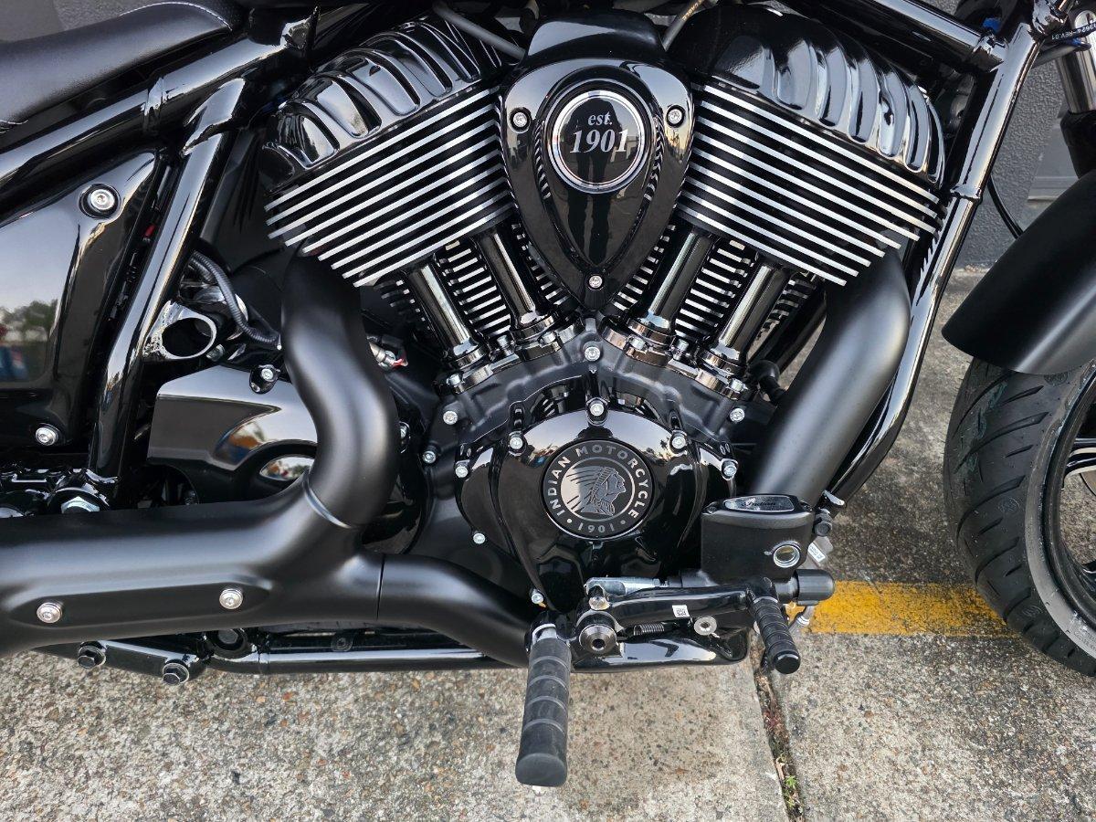 2026 INDIAN CHIEF DARK HORSE CRUISER