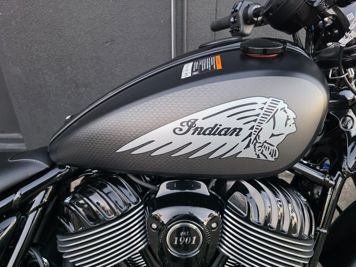 2026 INDIAN CHIEF DARK HORSE CRUISER