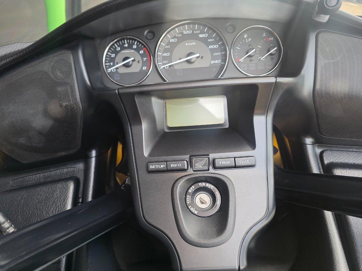 2014 HONDA GOLDWING F6B (GL1800B) ROAD
