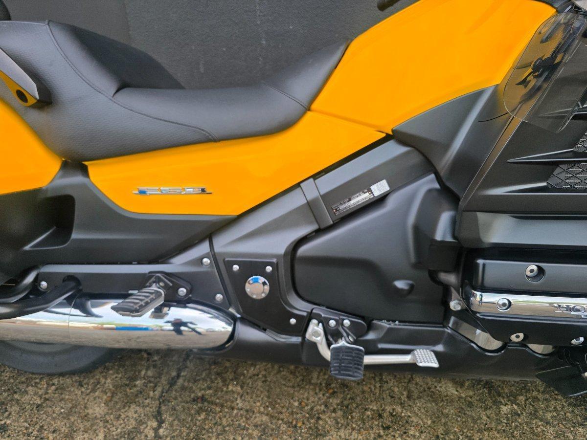 2014 HONDA GOLDWING F6B (GL1800B) ROAD