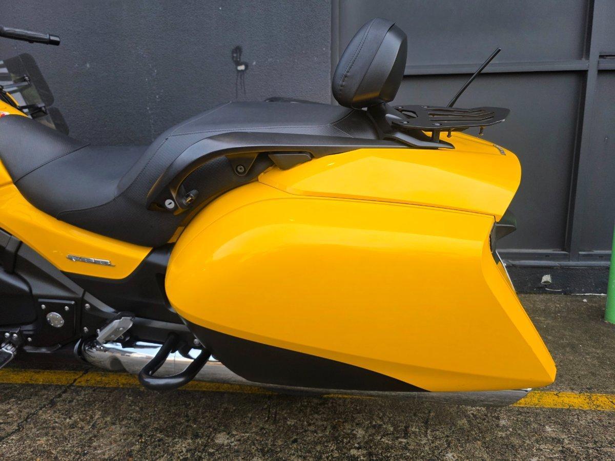 2014 HONDA GOLDWING F6B (GL1800B) ROAD