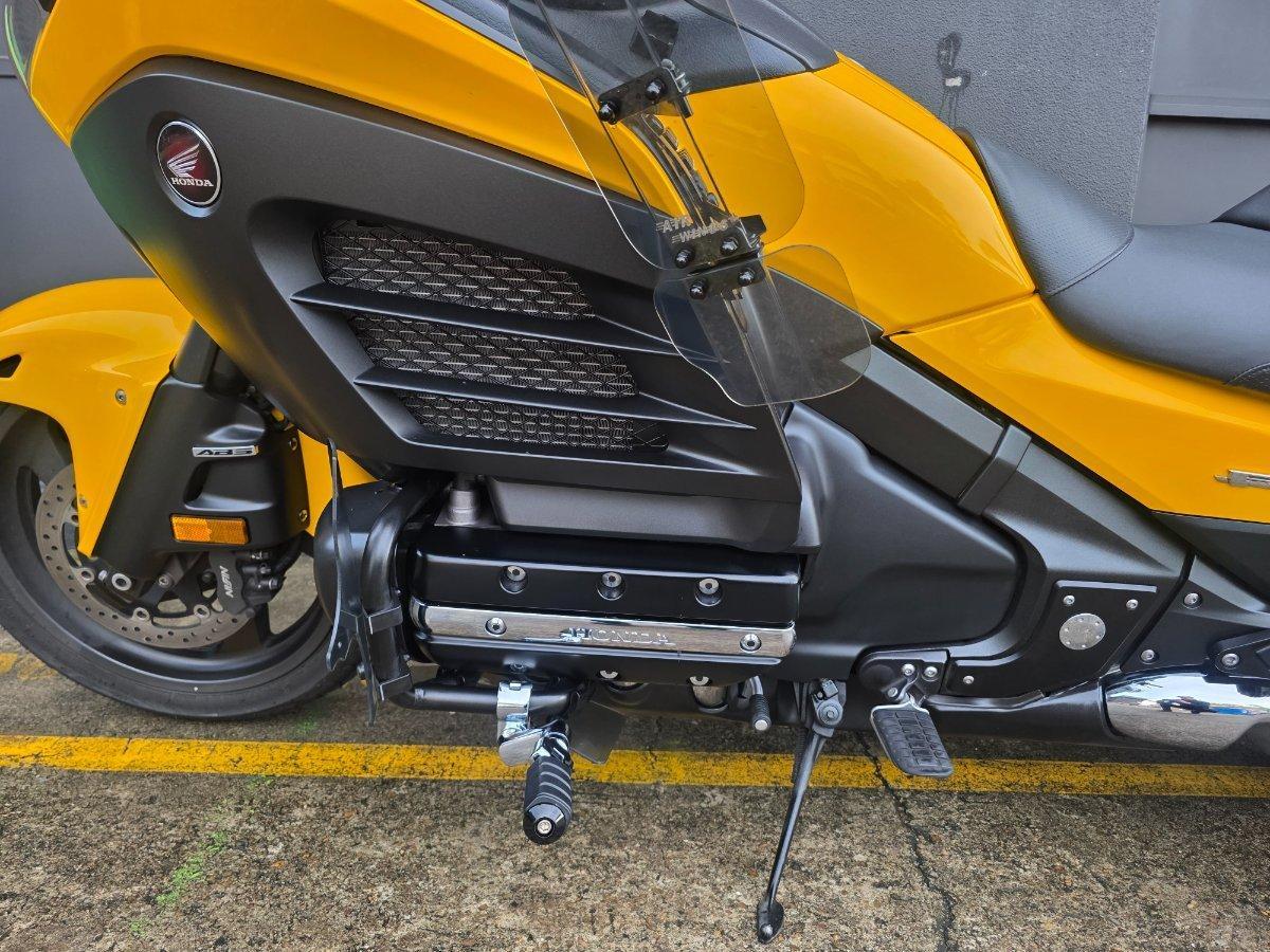 2014 HONDA GOLDWING F6B (GL1800B) ROAD