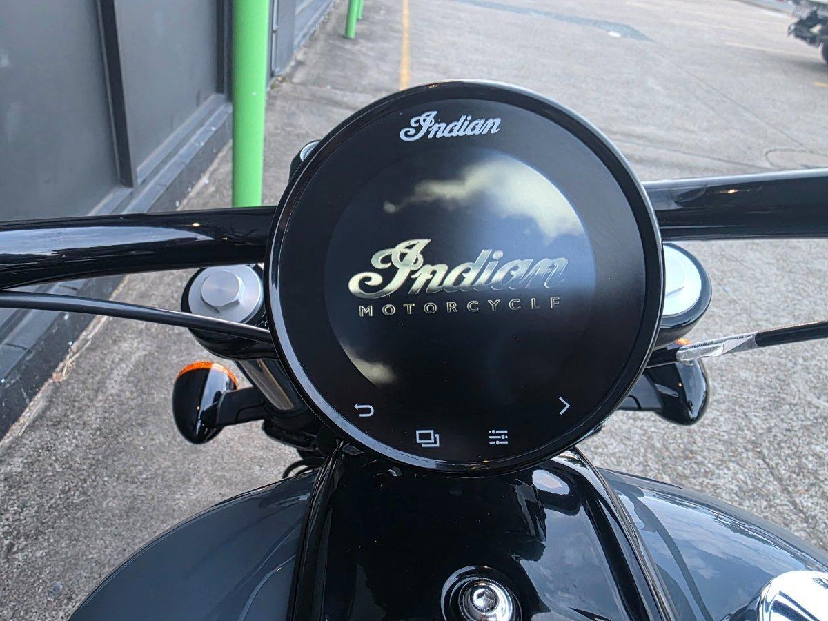 2022 INDIAN CHIEF DARK HORSE CRUISER