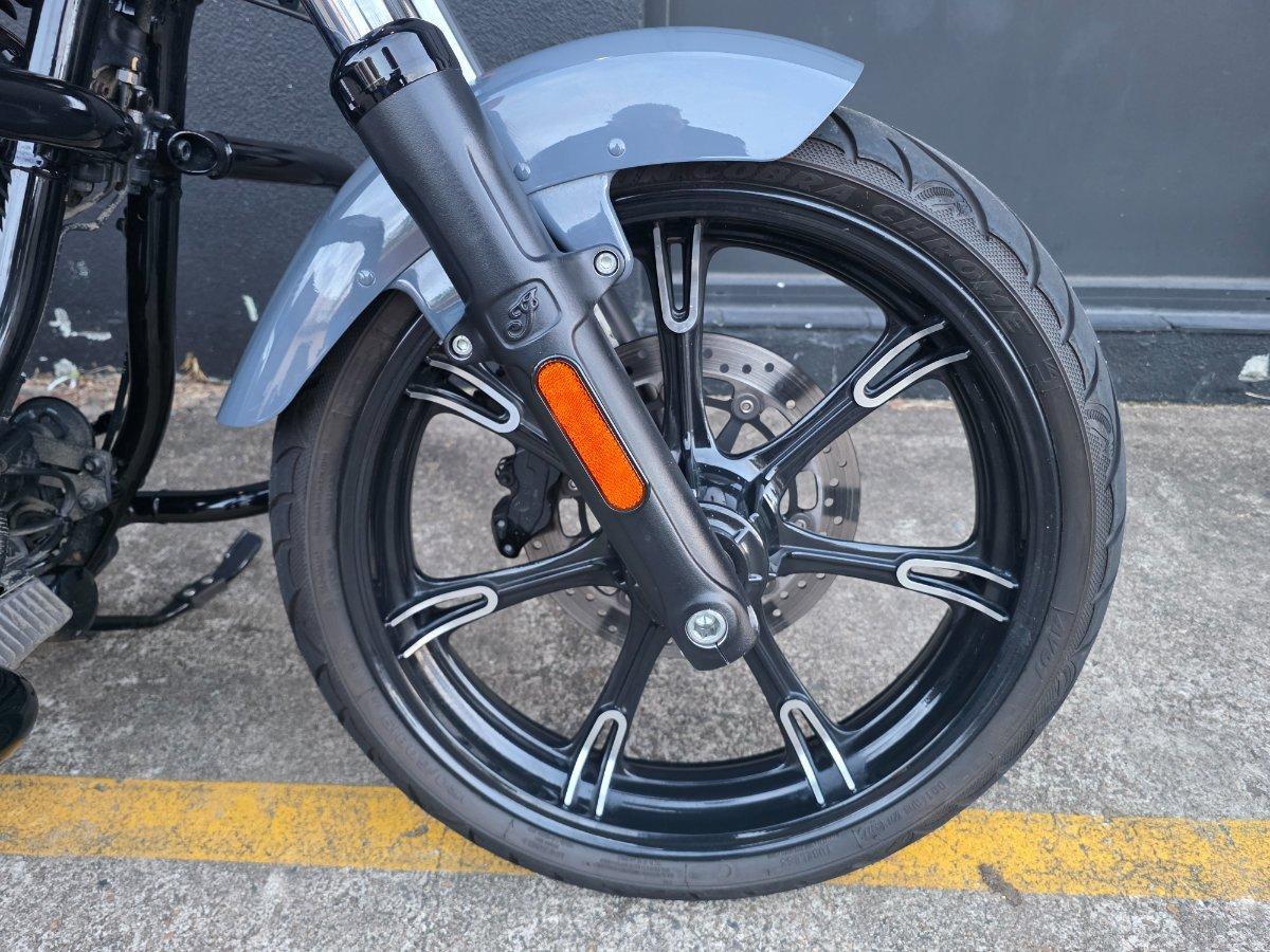 2022 INDIAN CHIEF DARK HORSE CRUISER