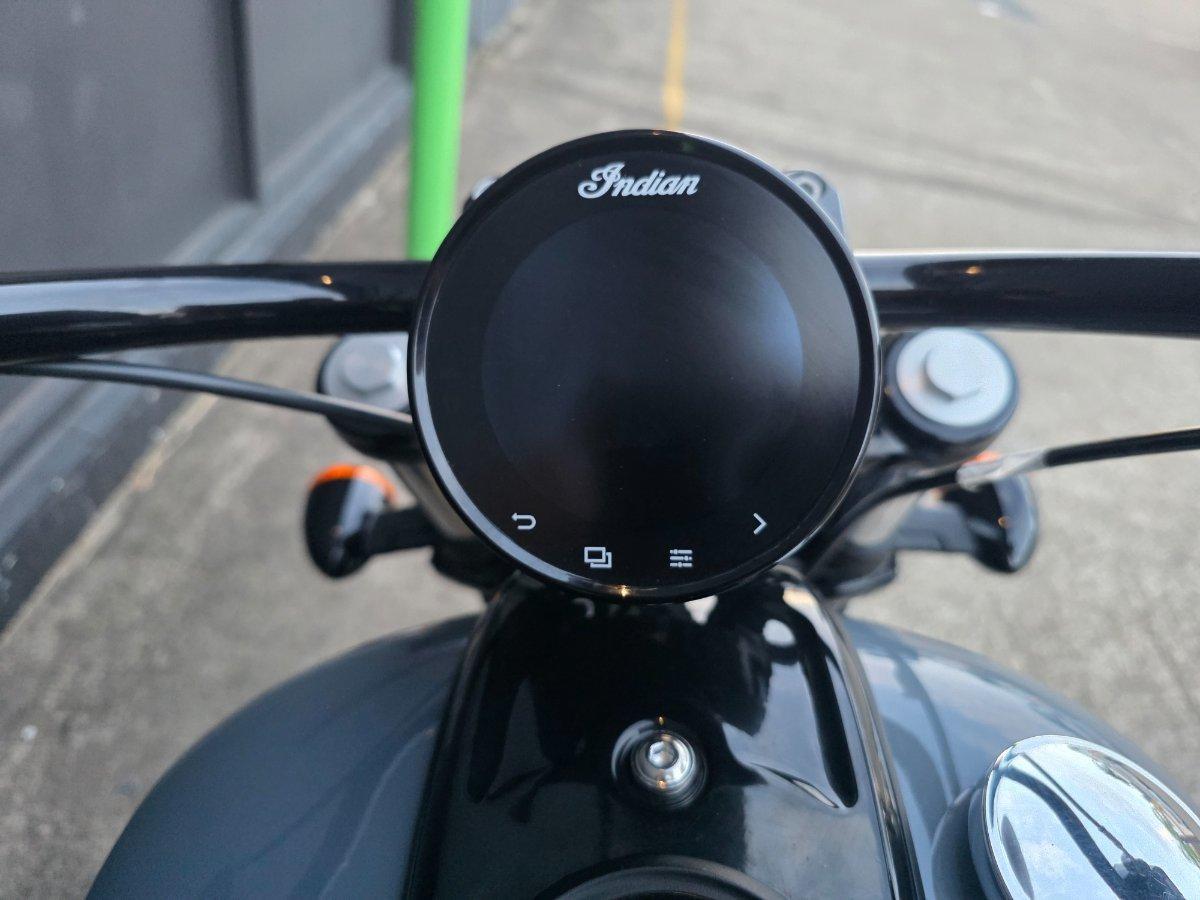 2022 INDIAN CHIEF DARK HORSE CRUISER