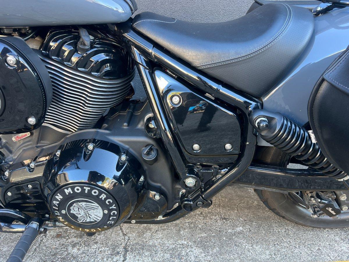 2022 INDIAN CHIEF DARK HORSE CRUISER