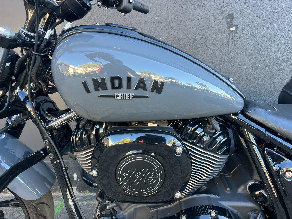 2022 INDIAN CHIEF DARK HORSE CRUISER