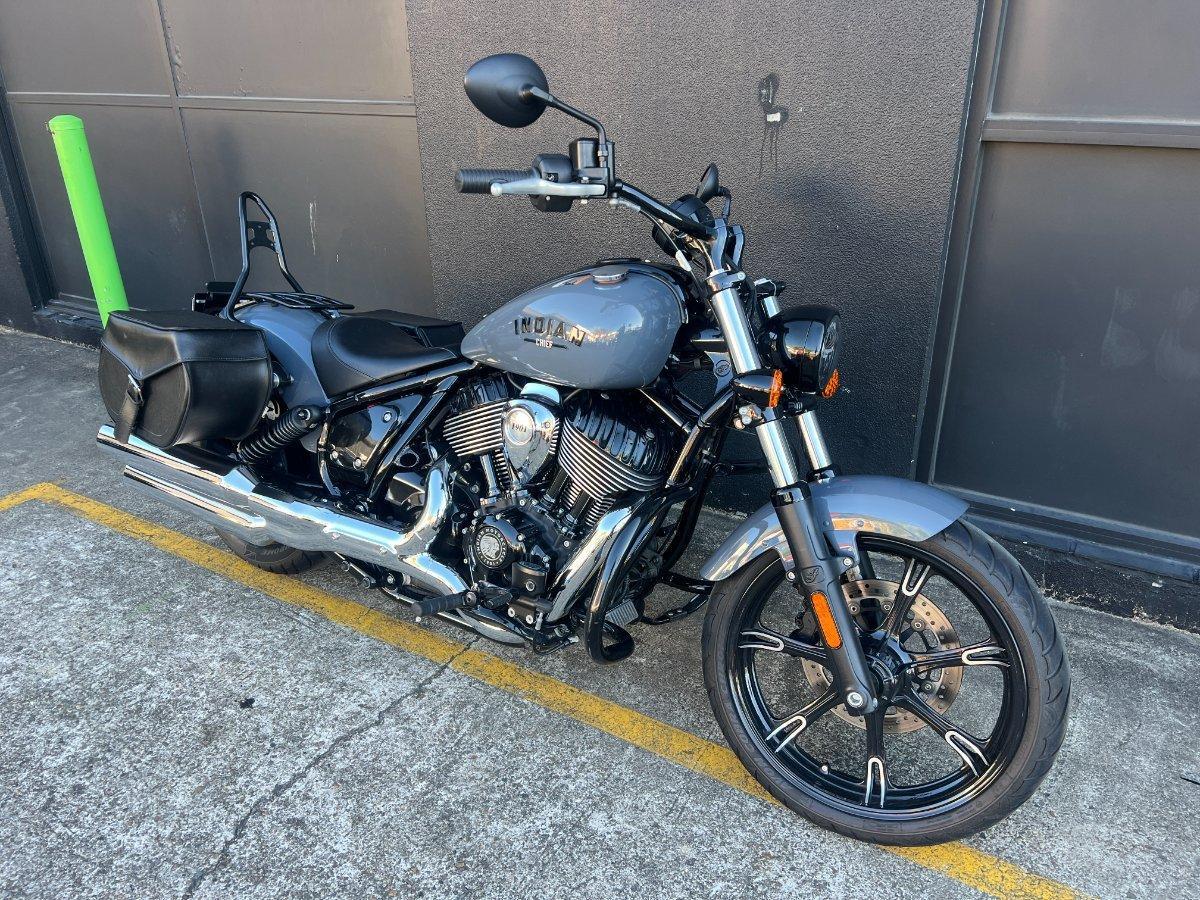 2022 INDIAN CHIEF DARK HORSE CRUISER