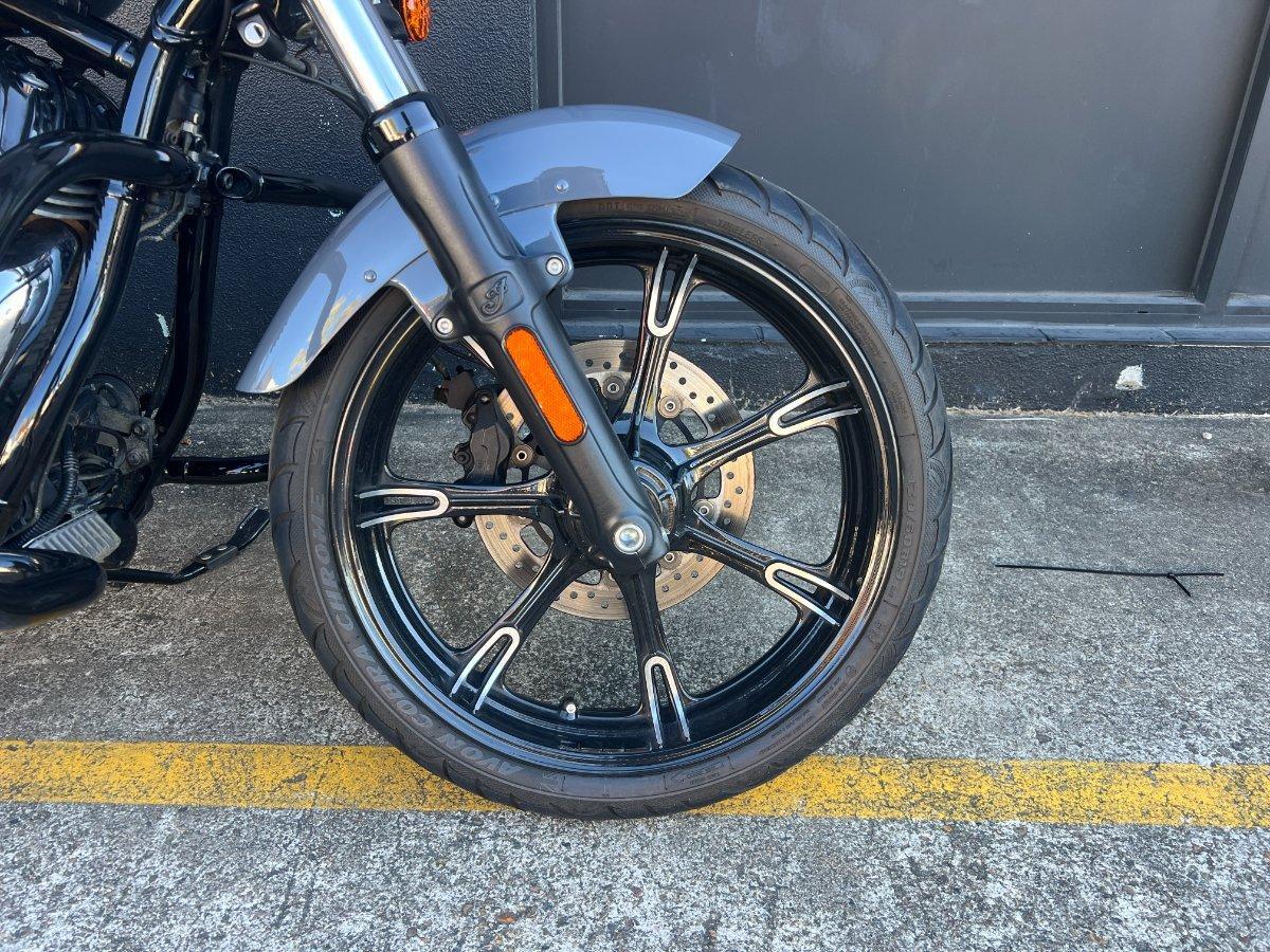 2022 INDIAN CHIEF DARK HORSE CRUISER