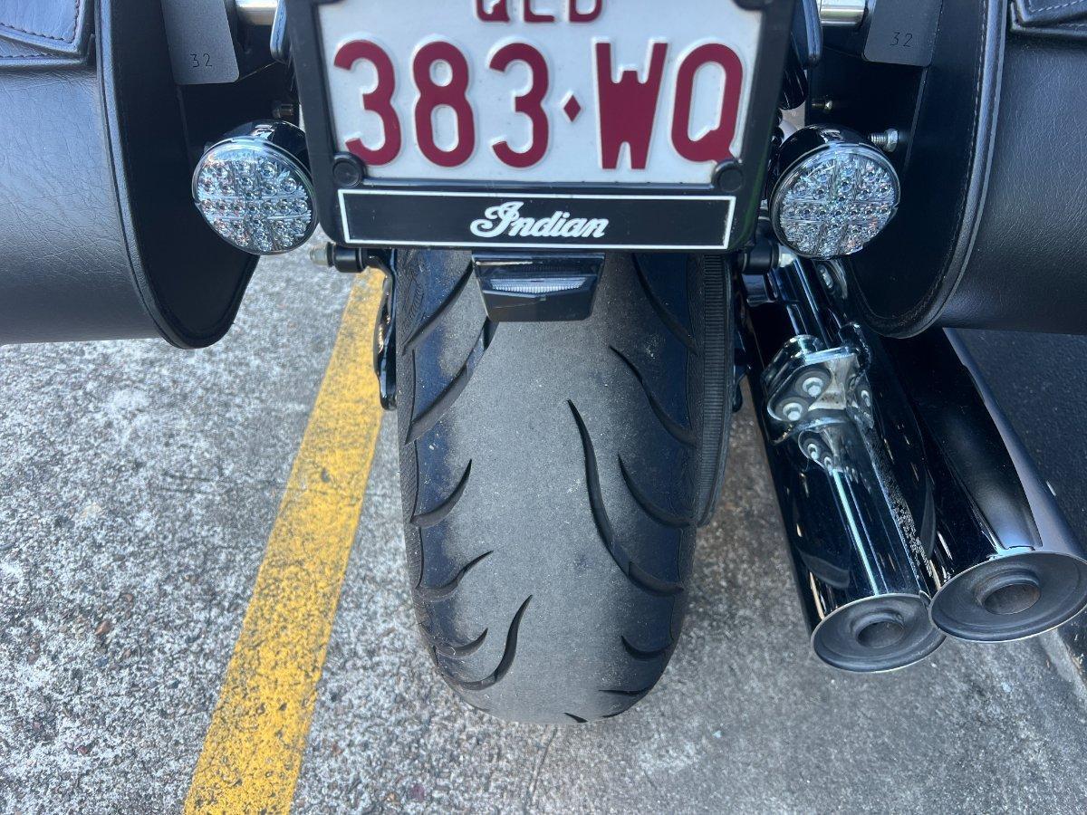 2022 INDIAN CHIEF DARK HORSE CRUISER