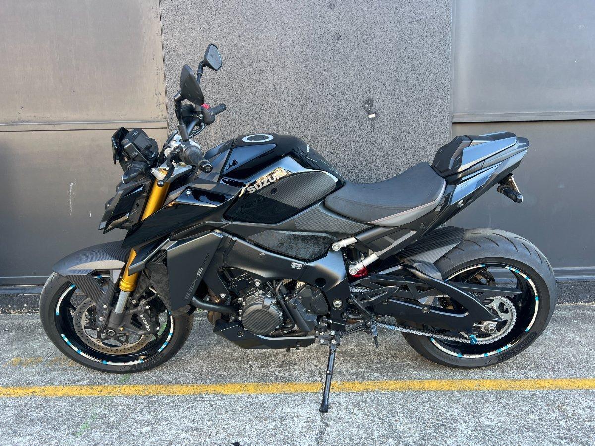 2023 SUZUKI GSX-S1000 ROAD