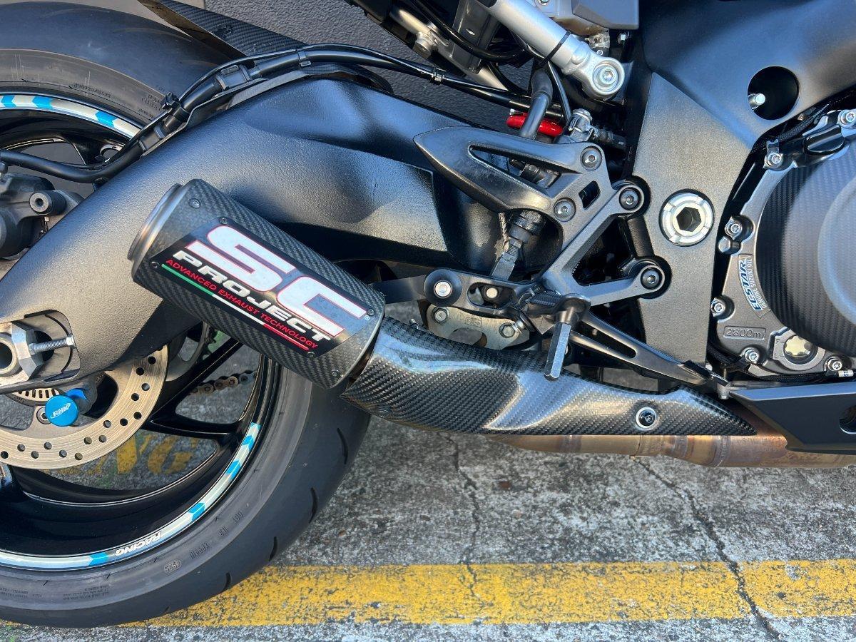 2023 SUZUKI GSX-S1000 ROAD