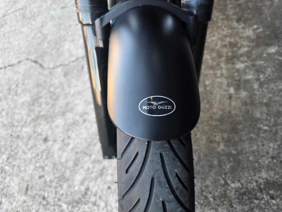 2015 MOTO GUZZI V7 II STONE ROAD