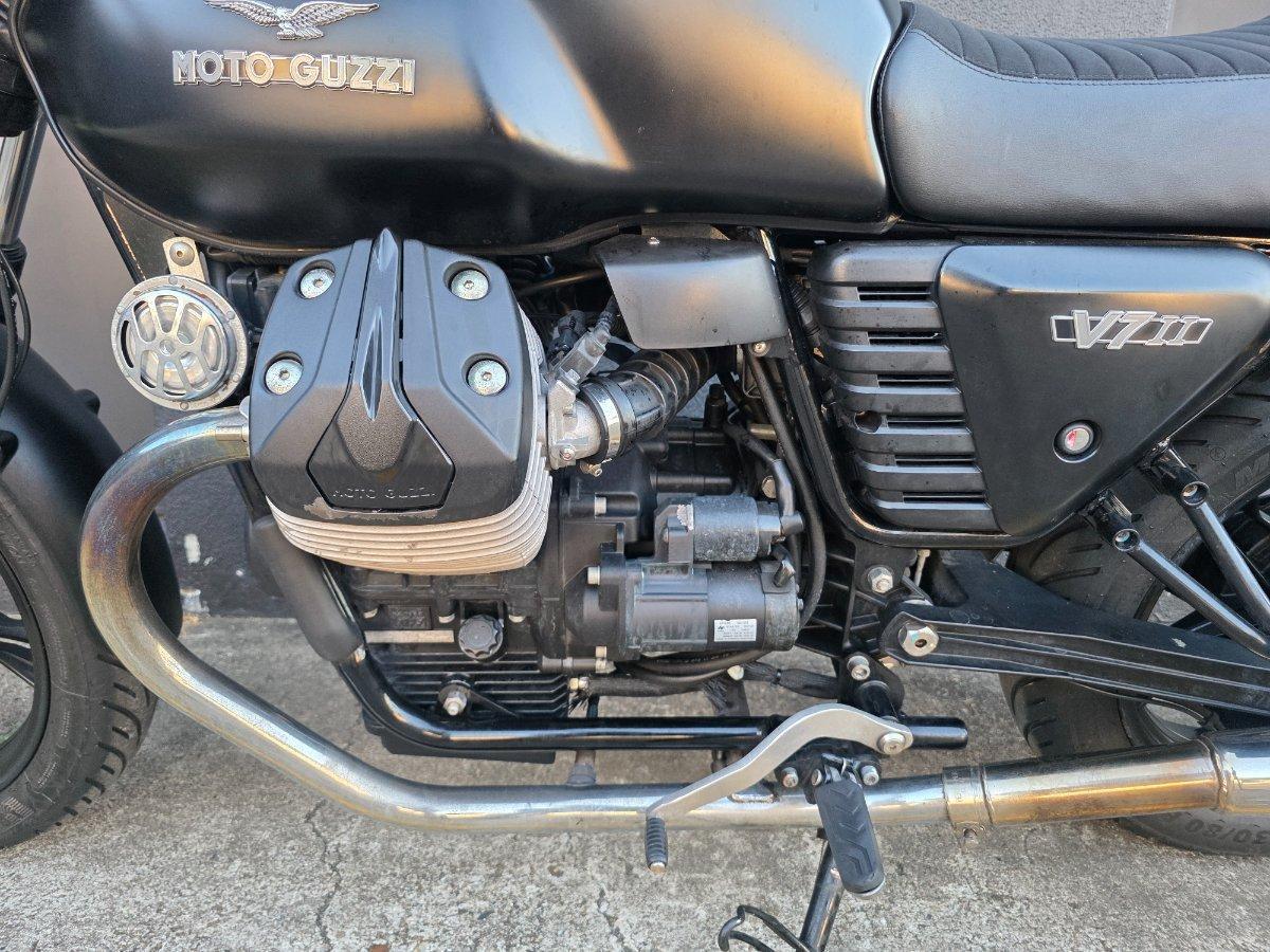 2015 MOTO GUZZI V7 II STONE ROAD