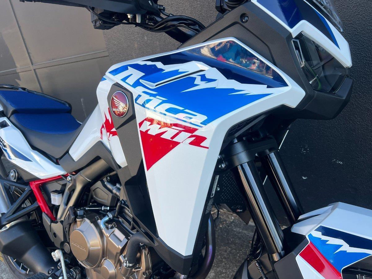 2025 HONDA CRF1100A3 AFRICA TWIN ES (ABS) DUAL SPORTS