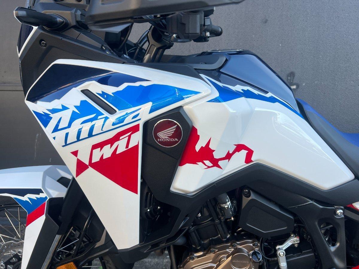 2025 HONDA CRF1100A3 AFRICA TWIN ES (ABS) DUAL SPORTS