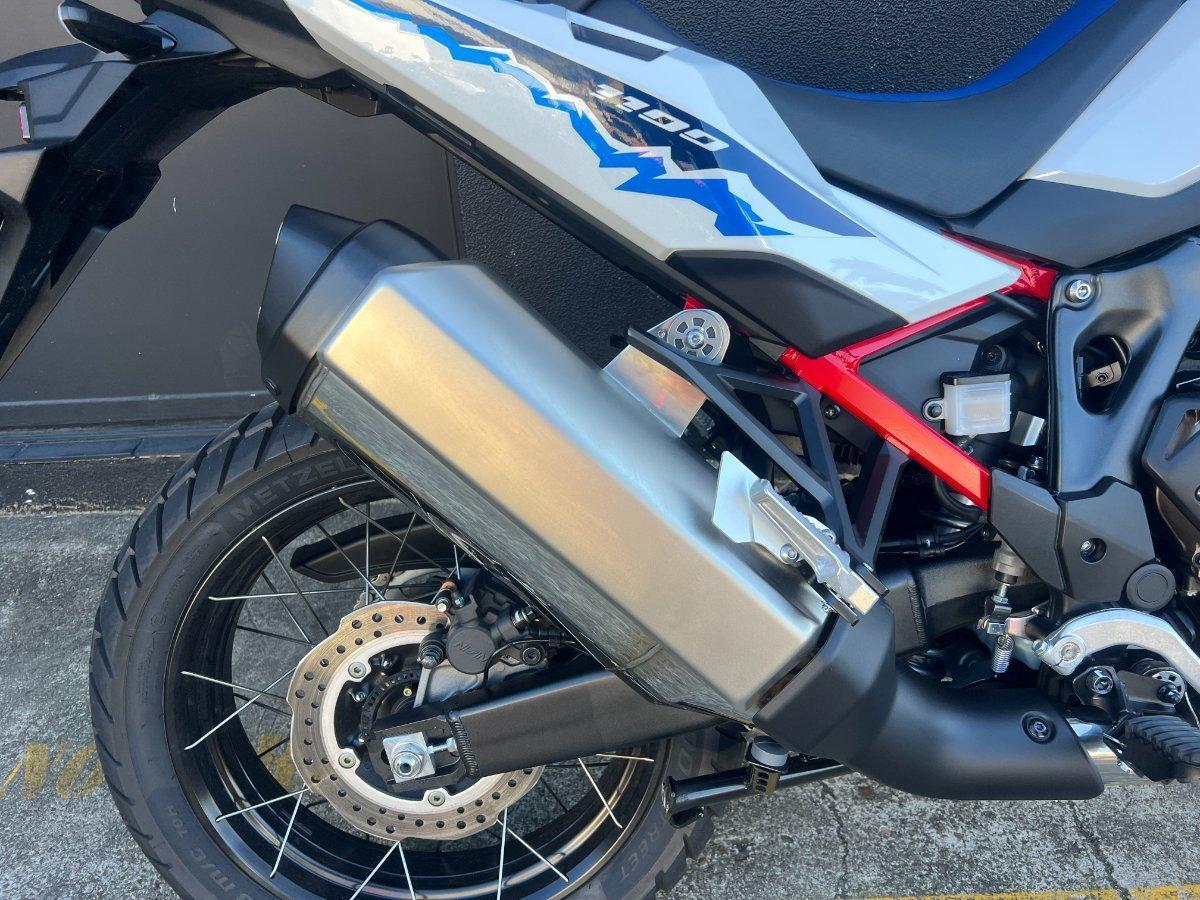 2025 HONDA CRF1100A3 AFRICA TWIN ES (ABS) DUAL SPORTS
