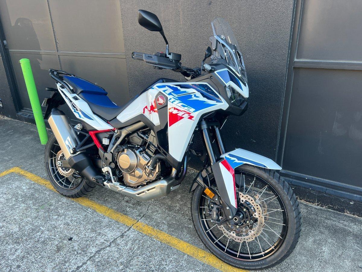 2025 HONDA CRF1100A3 AFRICA TWIN ES (ABS) DUAL SPORTS